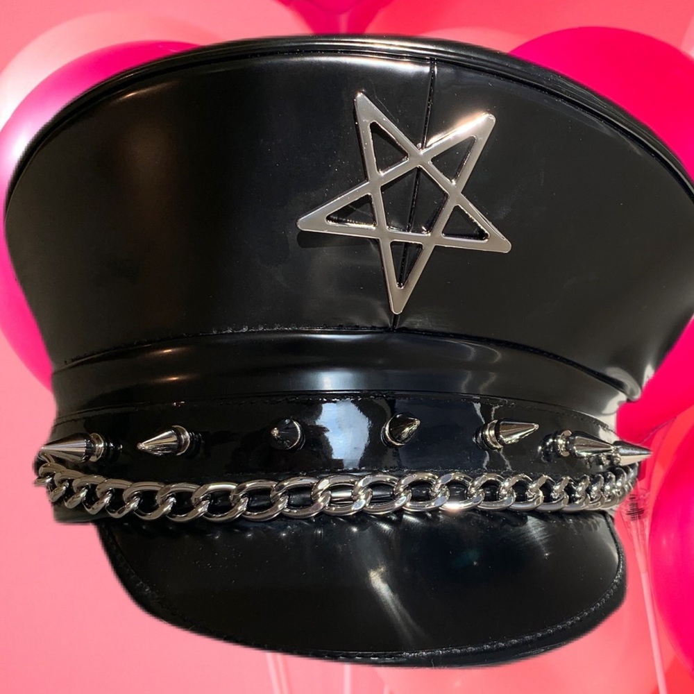 Kill star hat